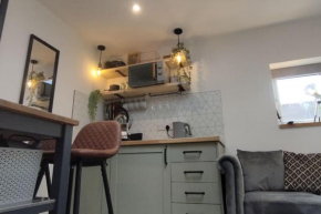 The Nook: Self Contained Annex